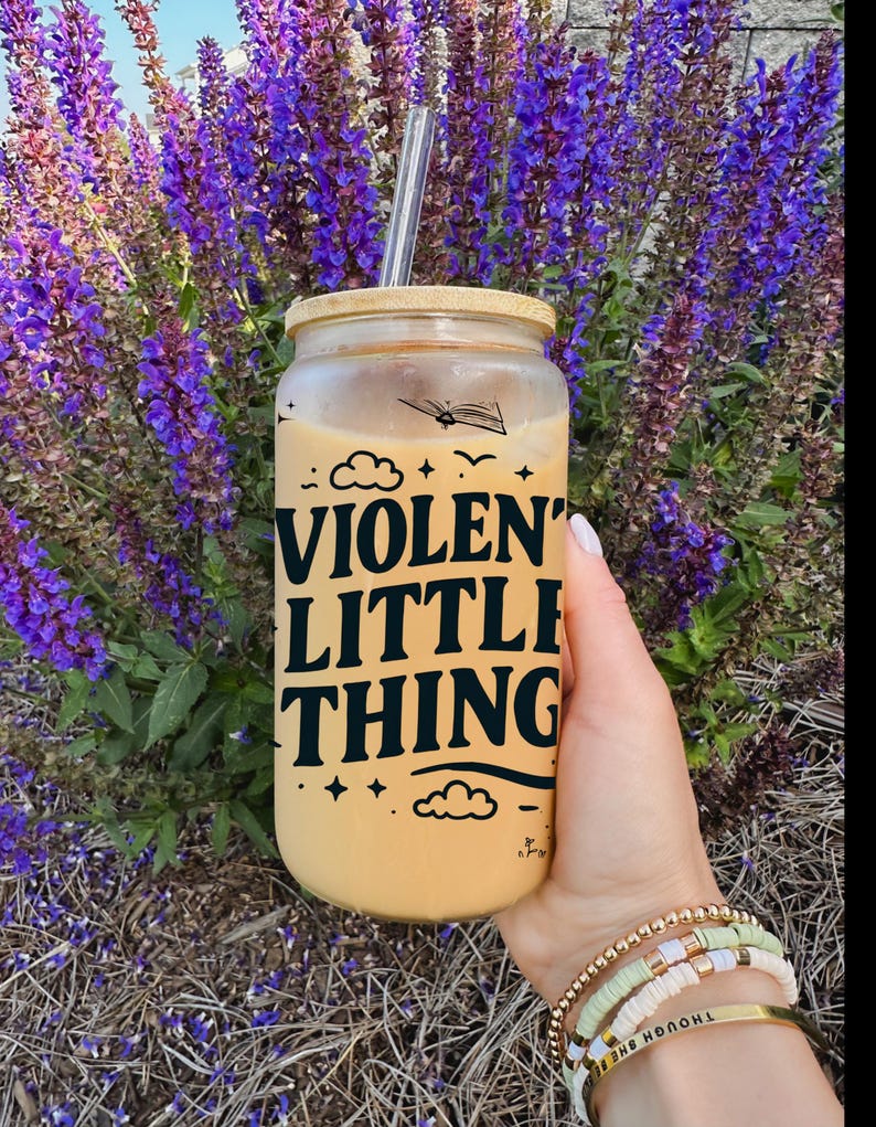 Vaso de vidrio Fourth Wing, taza con cita de Xaden, lata de vidrio para café helado, regalo para amantes de los libros, artículos para beber para lectores de fantasía, regalo para lectores de libros imagen 6