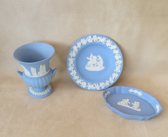 Wedgwood Collection - Urn, Dish, Pin Tray - Jasperware - Collectible - Lovely Gift
