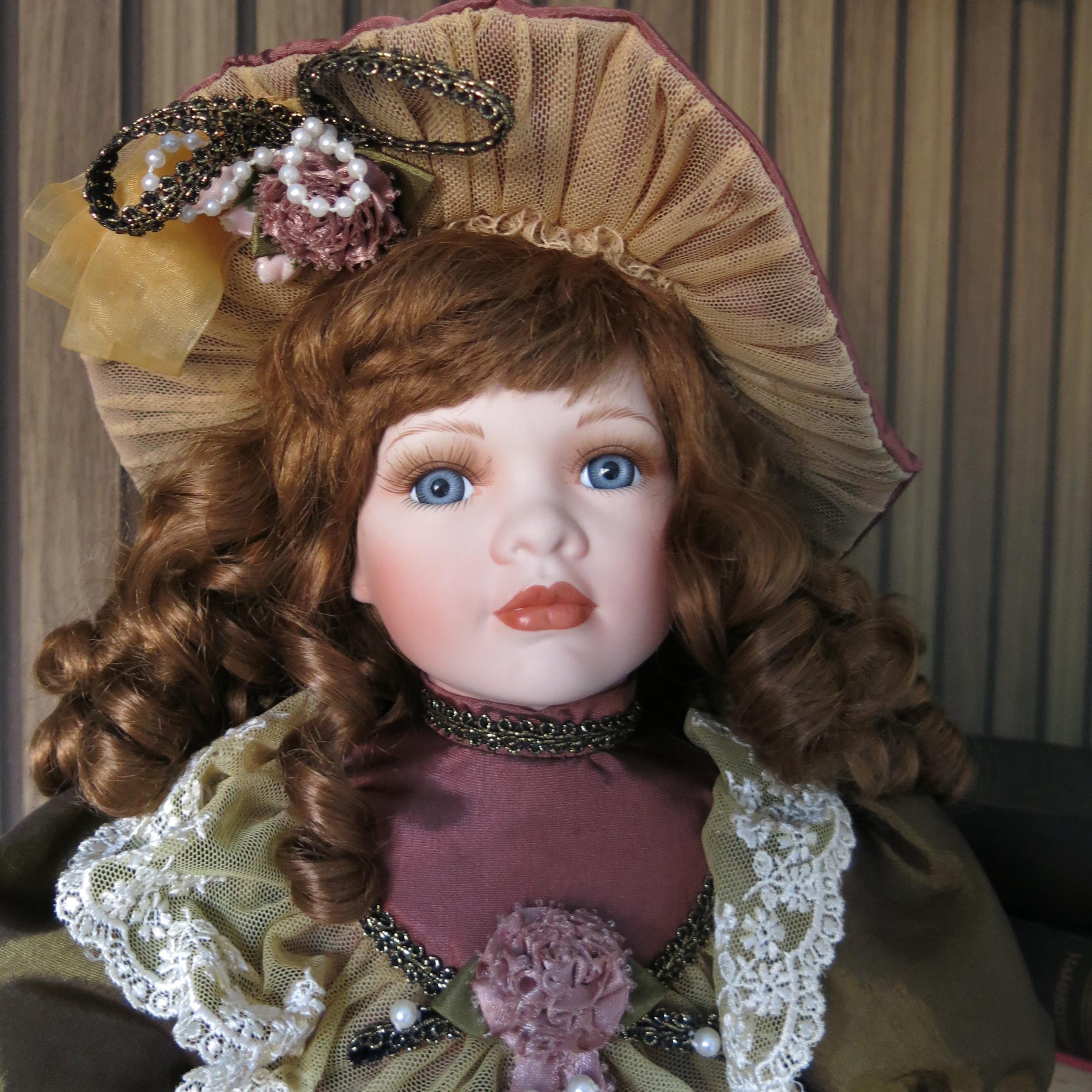 Vintage Porcelain Doll - Leonardo Collection - Frederica - Limited