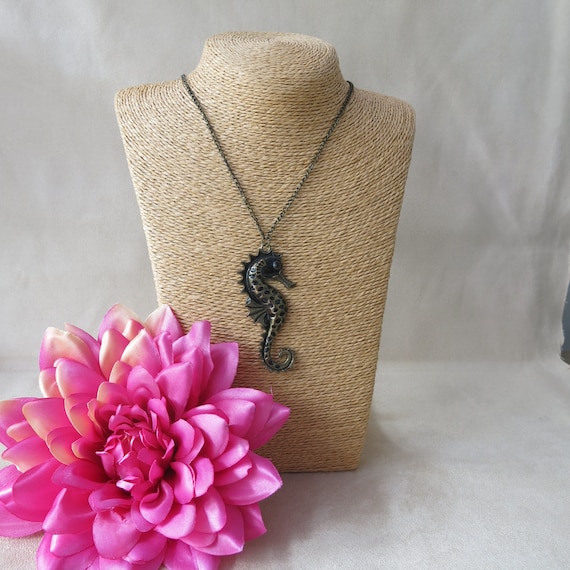 Seahorse Decorative Necklace - Chain 70 cm in Length - Costume Jewellery - Vintage - Great Gift