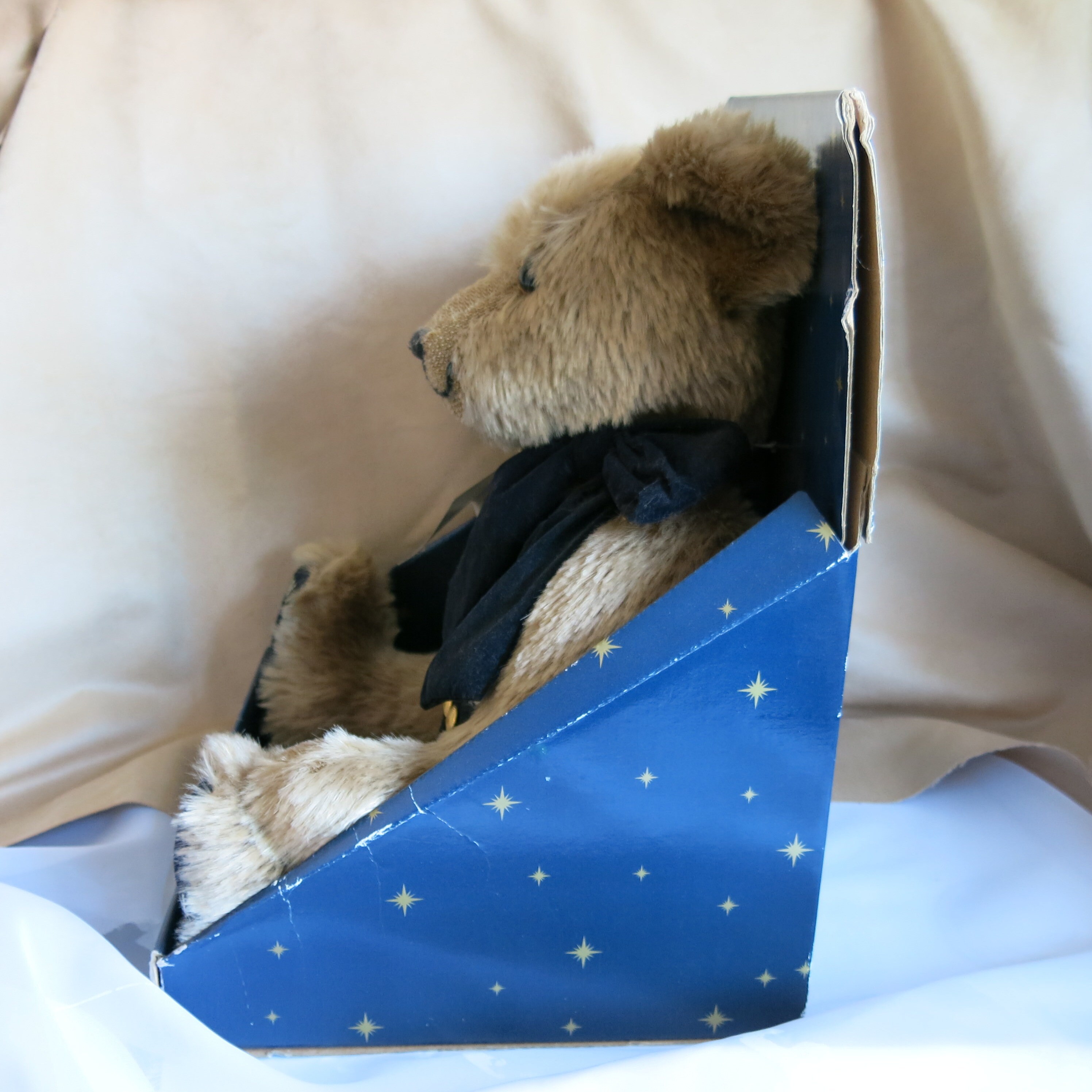 Harrods Millennium Bear (2000) - Special Gift - Collectible Bear