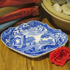 Vintage Copeland Spode Italian Dish with Scalloped Edges - Blue and White Design - Rare