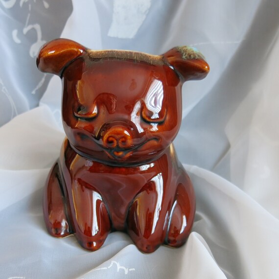 Vintage Hull Pottery, USA - Brown Sitting Pig with colourful swirls