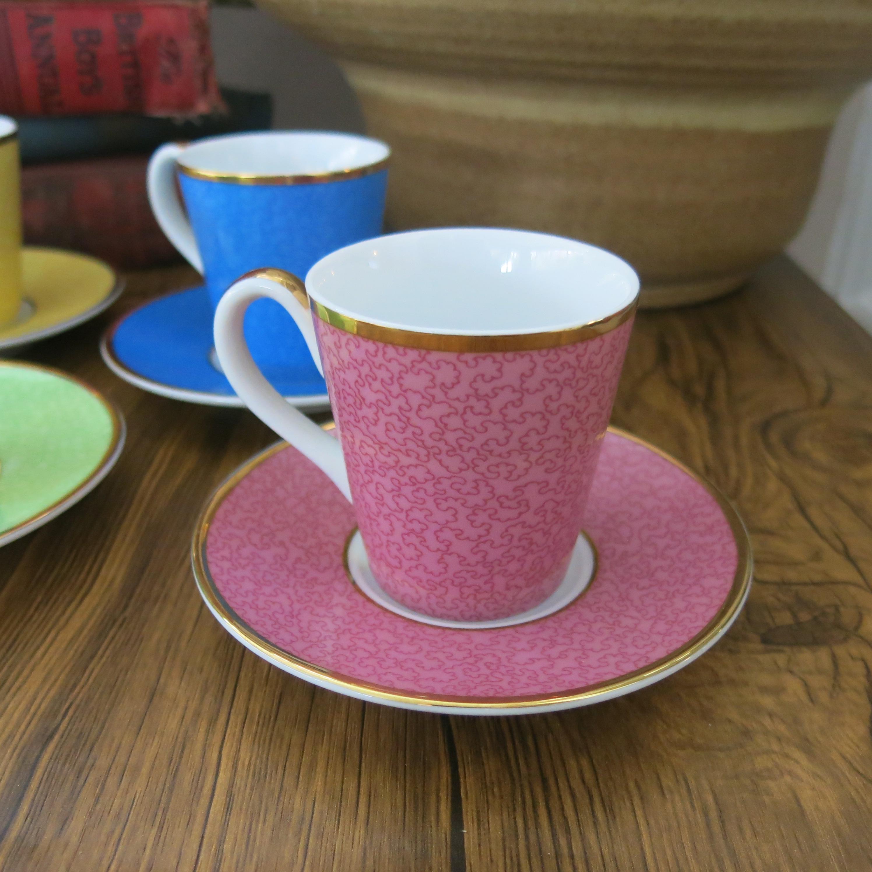 工芸品 Worcester Cup&Saucer? Vintage Royal Worcester Cups and Saucers Set: Queen's 80th