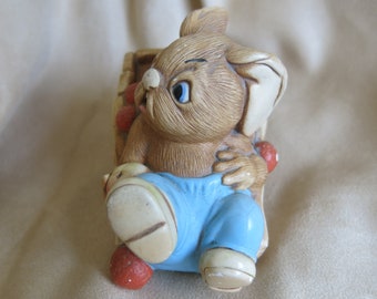 Vintage - Pendelfin - Collectible Bunny - 