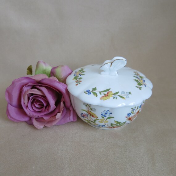 Aynsley Cottage Garden - Trinket Lidded Dish/Pot - Made in England - 10 1/2 cm Diameter - Vintage - Collectible - Gift for Her