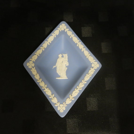 Vintage Blue Wedgwood Diamond Pin Dish