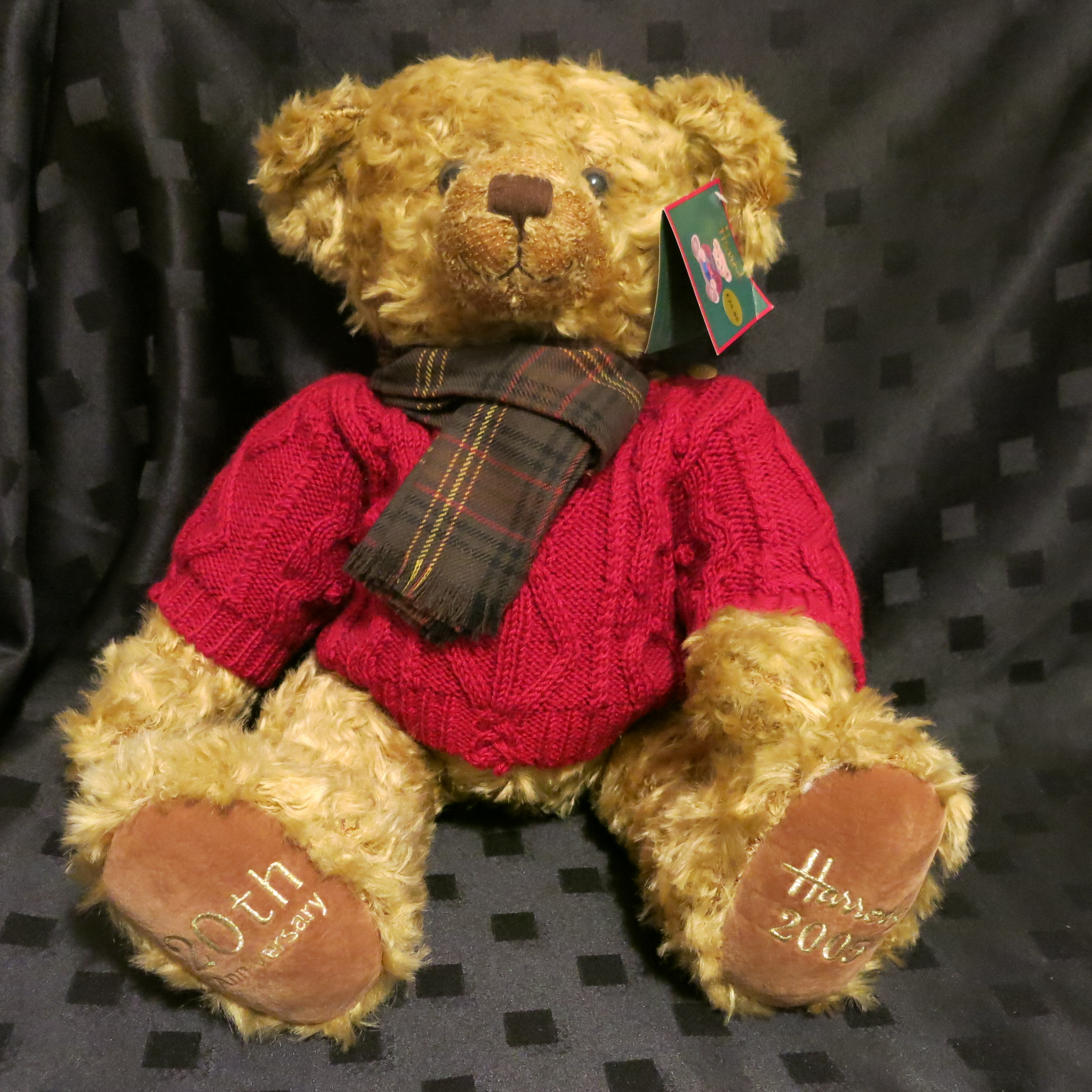 Harrods Halcyon Days HARRODS Enamel Pot Trinket Box Teddy Bear 1849-1999 Rare 150th Ed 