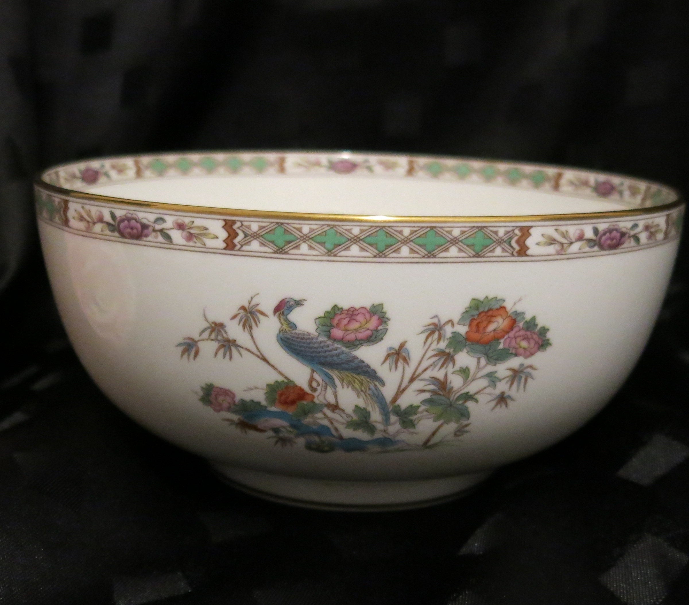 Wedgwood Kutani Crane Salad Bowl - 8 Inches in Diameter - Etsy