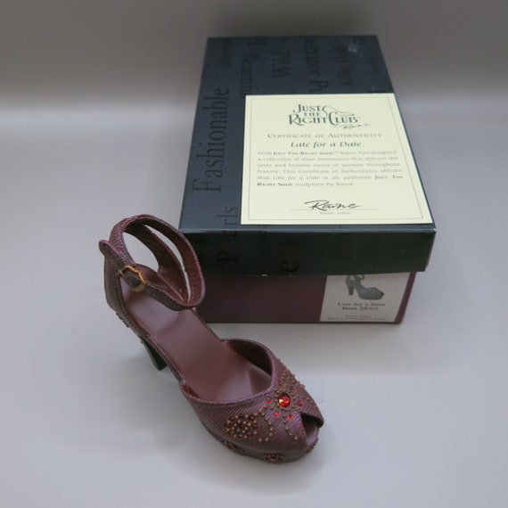 Just the clearance right shoe club