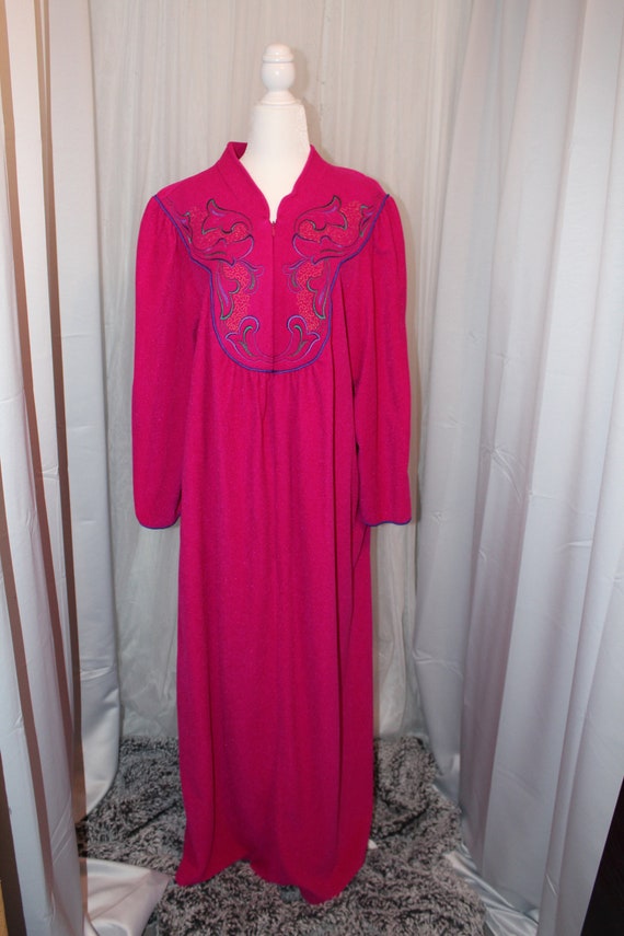 Vanity Fair Bright Pink House robe