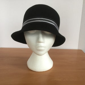 Cappello Donna Vintage in Lana Nero Galliano Sorbatti Italia