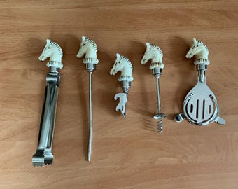 Ustensiles de bar pour chevaux - France