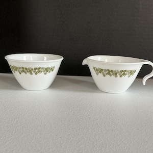 Vintage Corelle Spring Blossom Crazy Daisy Creamer Sugar Bowl Set