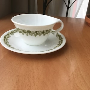 Set of 5 Vintage Corelle Spring Blossom- Crazy Daisy Cup and Saucer