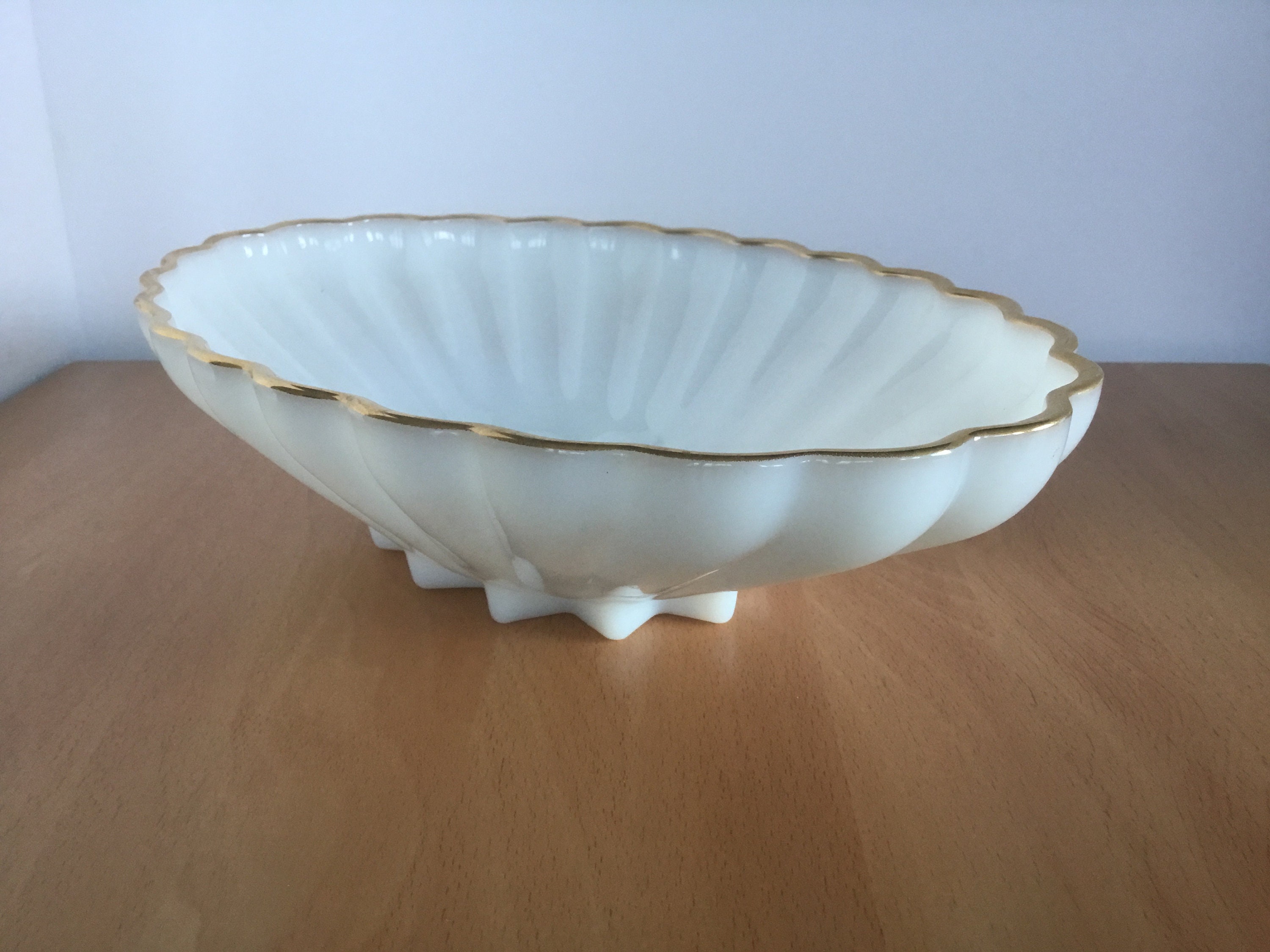 Vintage Milk Glass Oval Scalloped Gold Rim Bowl - Etsy