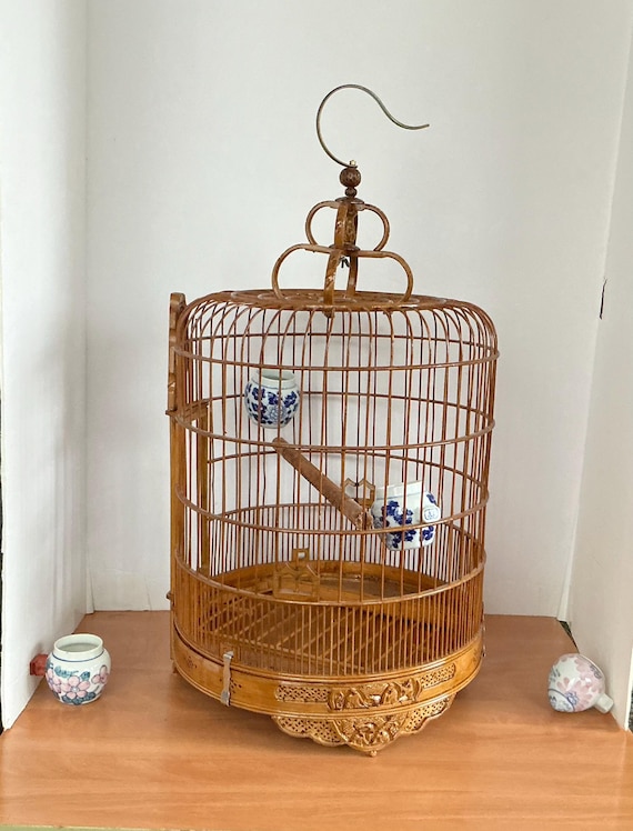 Vintage Bambus Vogelkfig Verzierte Hand geschnitzt mit Porzellan Feeder  und Aufhnger - Etsy.de