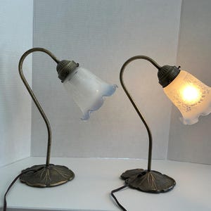 Pair of Vintage Brass Lamp Goose Neck Lily Pad Table Lamp Desk Lamp