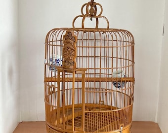 Gabbia per uccelli in bambù vintage, decorata a mano, con mangiatoie in porcellana e gancio