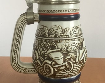 Caneca de cerveja grande com tampa AVON vintage CARS