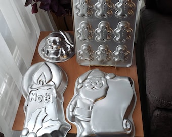 Vintage WILTON CHRISTMAS Cake Pans