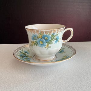 Vintage QUEEN ANNE Tea Cup and Saucer Set Blue Flower