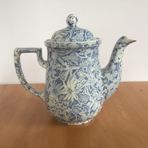 Burleigh Scilla - Etsy