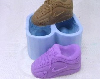 Cool Shoe Shape Decorating DIY Tool Fondant Cake Baby Sneaker Mold Z