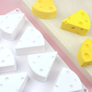 Cheese Shape Silicone Mold: 8-Cavity Cake Pop, Chocolate, Jelly