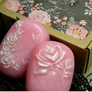 4 Cavities Rose Print Silicone Mold-Candle Mold-Soap Making Mold-Chocolate Mold