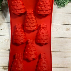 Christmas Tree Silicone Mold: 8-Cavity Candy, Soap, Chocolate, Ice