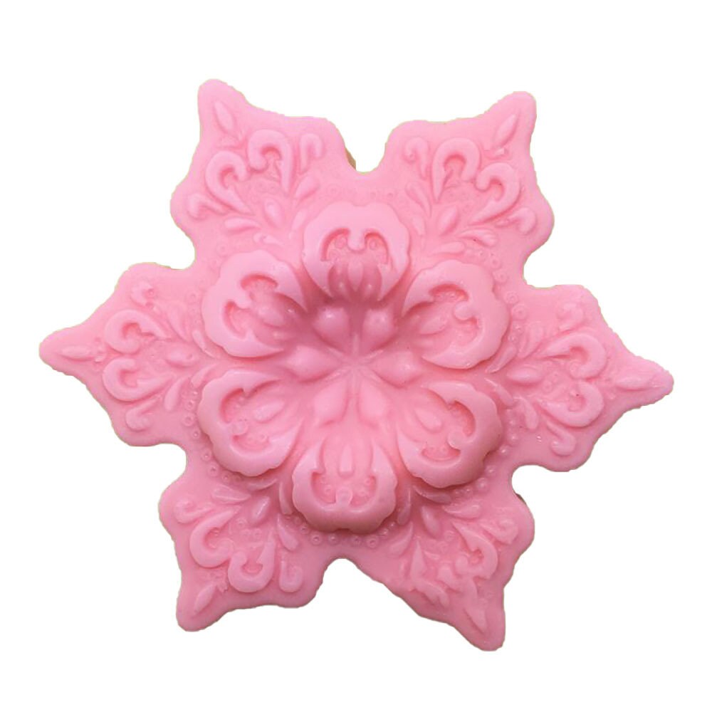 3D file Candy Cane Snowflake, CNC, Mold Making, 3d Printing, Craft Molds, Chocolate  Molds, Bath Bomb Molds, Accessory Embellishment 🍬・Model to download and 3D  print・Cults