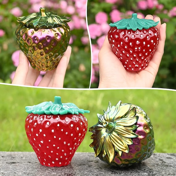 Strawberry Mold