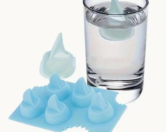 Silicone Shark Fin Ice Cube Mold: Novelty Cocktail Decoration