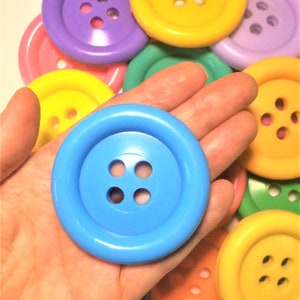 Big Button Silicone Mold: Fondant, Resin, Clay, Soap (6cm)