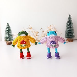 Crochet Frog Toy: Handmade Knitted Froggie with Sweater