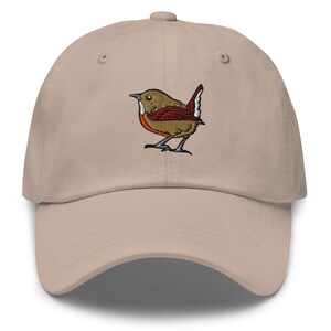 Chapeau troglodyte de la Caroline, cadeau pour les amoureux des oiseaux, cadeau pour l'observateur d'oiseaux, chapeau de papa réglable brodé, casquettes faites main, cadeaux - plusieurs couleurs