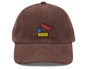 Chapeau en velours côtelé avec blocs de construction brodés - Casquette style vintage