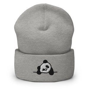 Gorro con puños de panda perezoso, lindo sombrero para amantes del panda durmiente, sombrero de punto bordado para calentar la cabeza, regalos de invierno dibujos animados Kawaii - Múltiples colores
