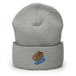 Skate Cat Hat, Cat Playing Skateboard, Cat Longboard, Gift for Skateboard Lover, Skater Style Cap, Unisex Embroidered Cuffed Beanie Hat Gift