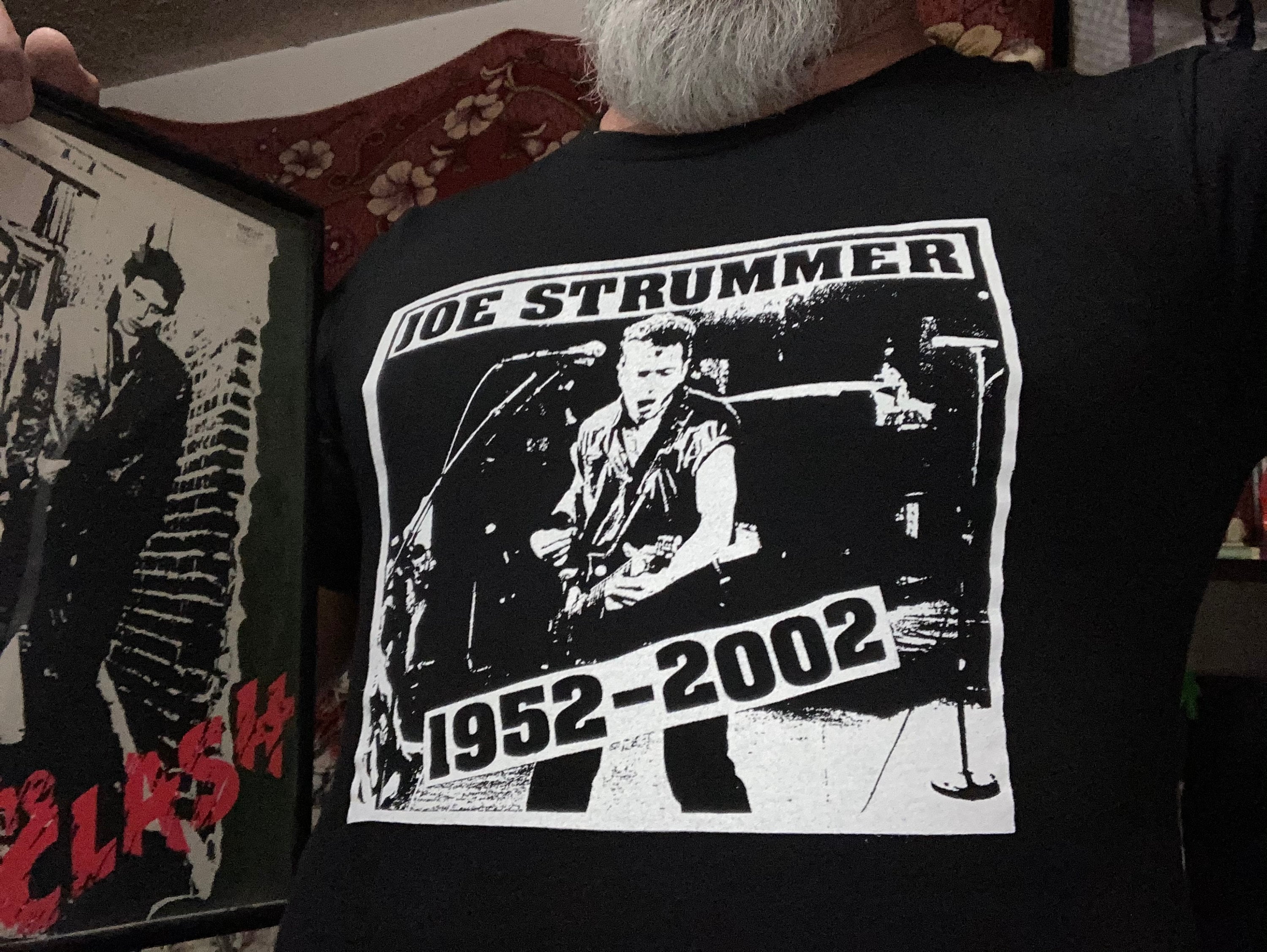 Joe Strummer 1952-2002 Black Tshirt - Etsy