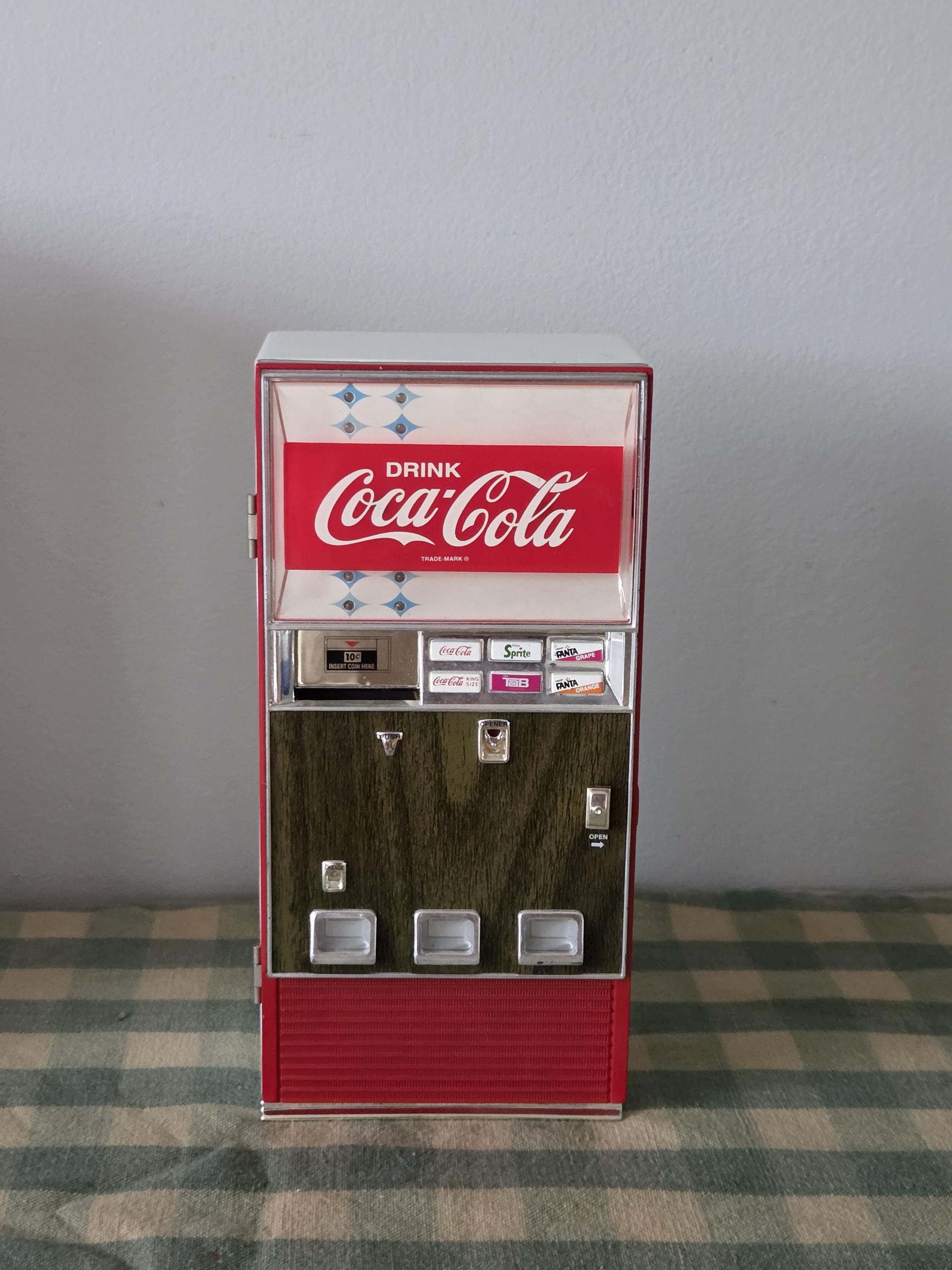 コレクション Coca-Cola Vending Machine Musical Bank s-l1200.jpg