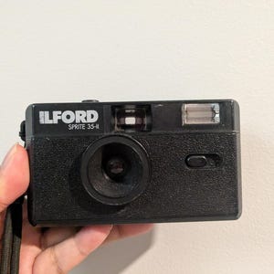 Vintage Ilford Sprite 35-II 35mm Film Camera – Retro Point & Shoot for Photography Lovers, Collectors, Film Camera Gift, Home Studio Display
