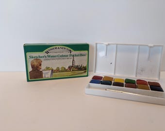 Vintage Winsor & Newton Sketcher's Water Colour Pocket Box