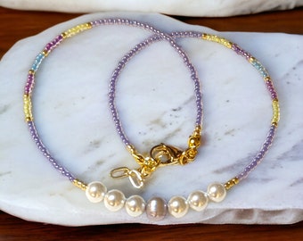 Choker necklace ~ Pearl tiny seed bead choker necklace ~ Freshwater pearl necklace ~ Seed bead necklace ~ Lavender and white pearl necklace