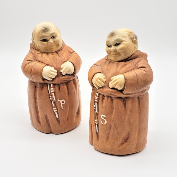 Twin Winton Friar LG SP Shakers Set |  Vintage American Pottery Art, Collectible Kitchen Accents, Gift Ideas.