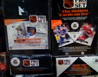 Huge Bulk Lot of 120 Unopened Old Vintage NHL Hockey Sports Trading Cards in 8 Wax Packs NEW