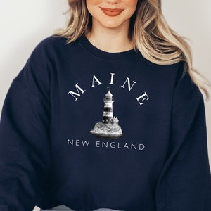 Maine Lighthouse Crewneck Sweatshirt, New England Sweatshirt, Travel Souvenir, Lighthouse Sweater