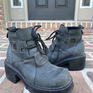 Y2k 2000s Boots - Etsy