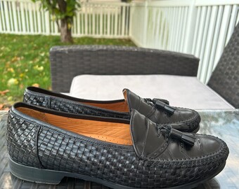 Vintage Cole Haan Mens Black Leather Tasseled Kiltie Slip on  display picture 1